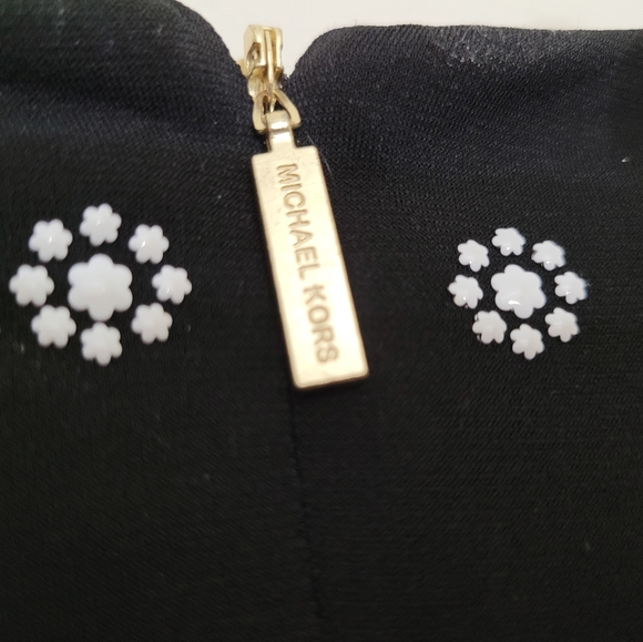 Michael Kors floral dress - Picture 2 of 5